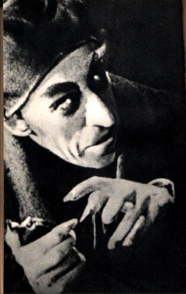 Bram Stoker: DRACULA